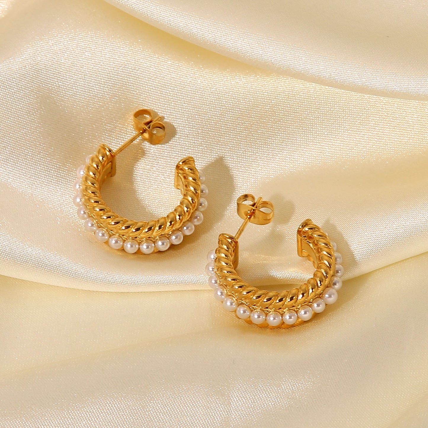 Elegant Cinderella Pearl Earrings 18K Gold Plated