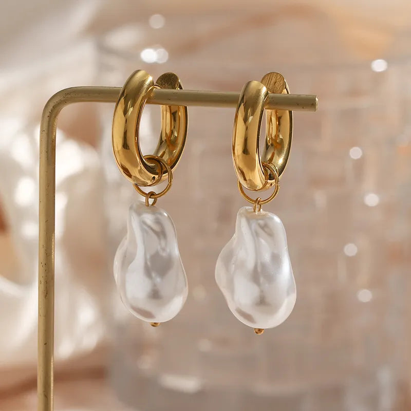 Pearl Droplets Hoop Earrings - 18K Gold Plated - PEACHY ACCESSORIES