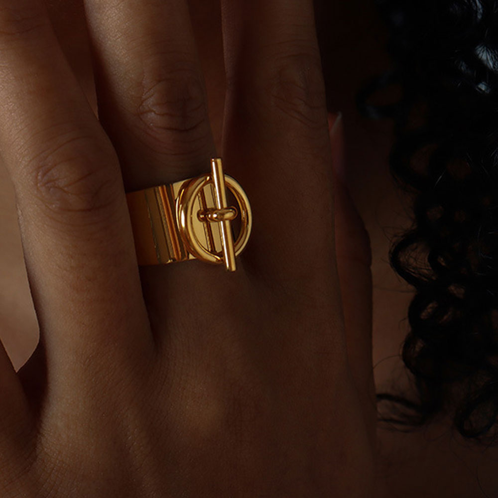 Chunky Knot Ring - 18K Gold Plated