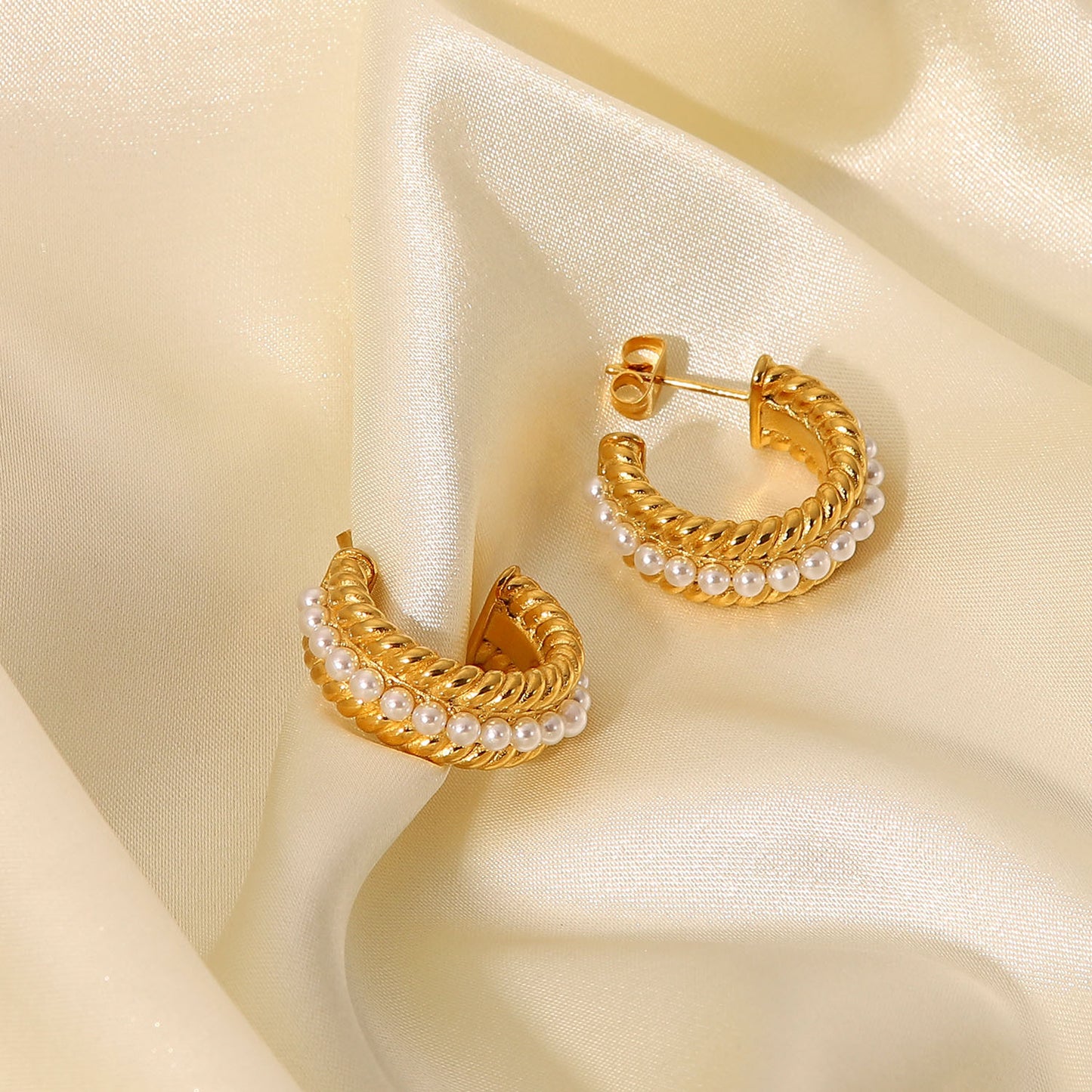 Elegant Cinderella Pearl Earrings 18K Gold Plated