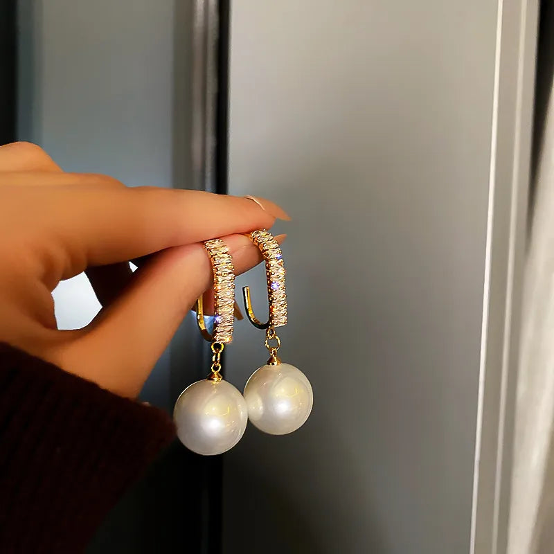 Beautiful Pearl Dangler Earrings