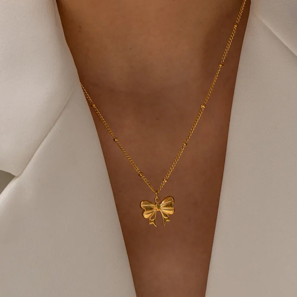 Cute Bow Necklace - 18K Gold Plated