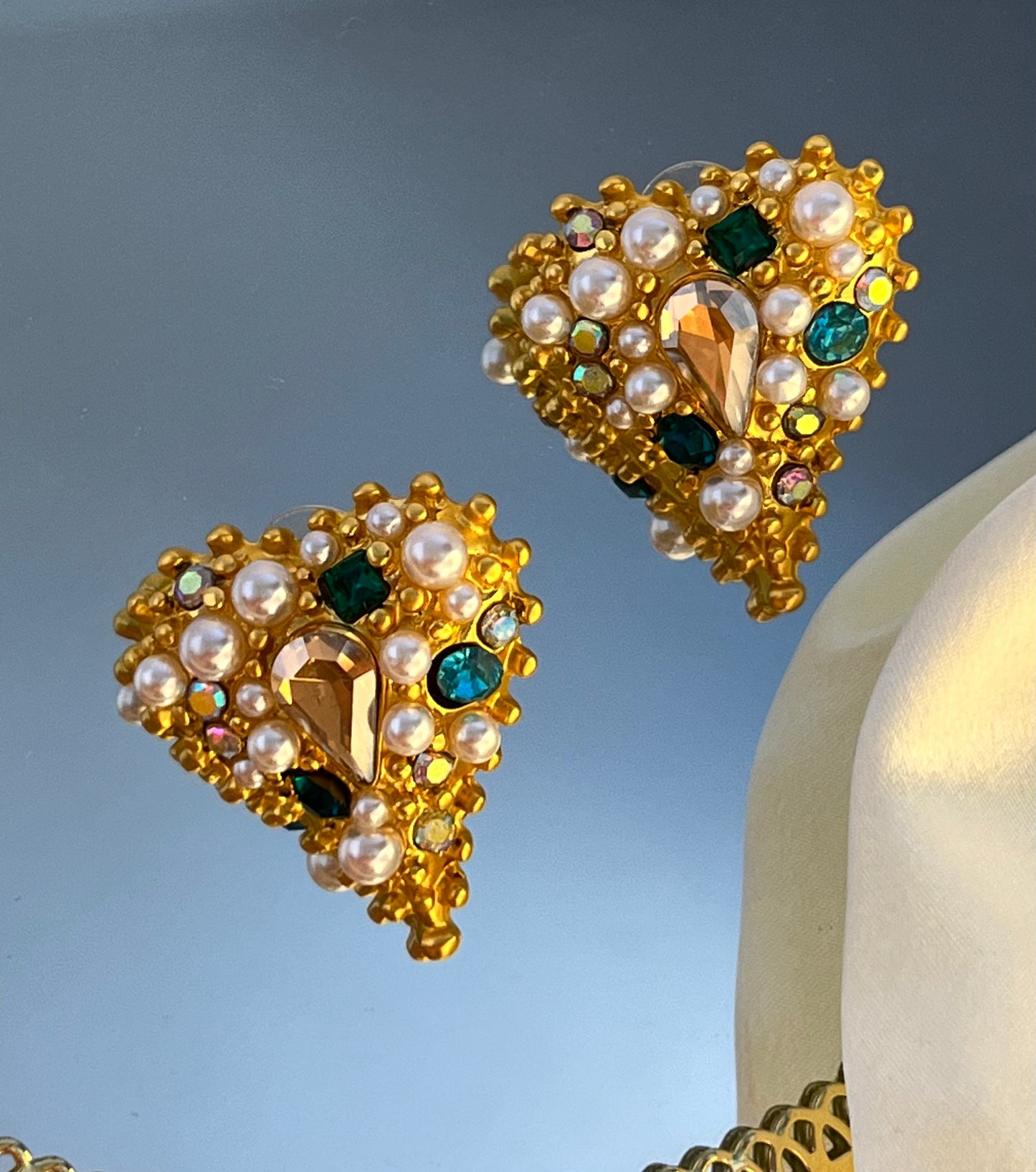 Heart Shaped Gemstones Pearl Zircon Earrings