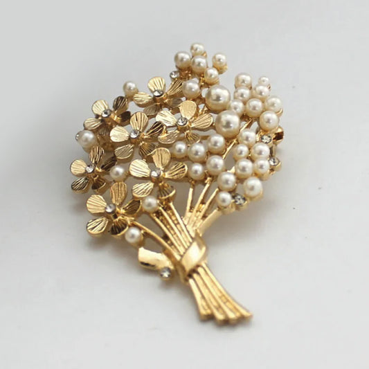 Elegant Pearl Floral Bouquet Brooch